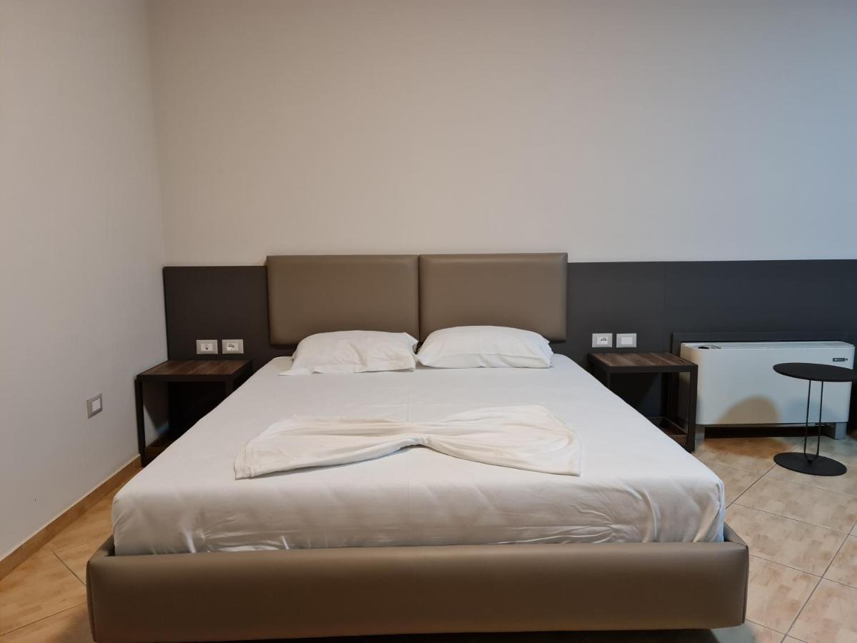 Regina Garden Hotel Vlore